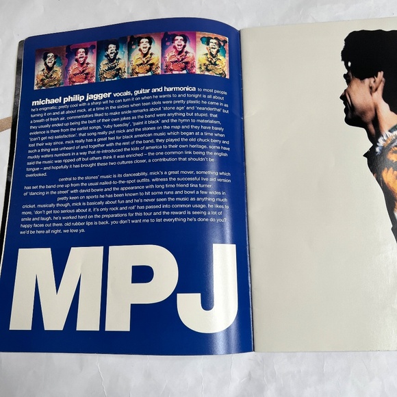 ROLLING STONES Concert Program Tour Book 12" x 16" STEEL WHEELS Canadian 1989 - Picture 10 of 11